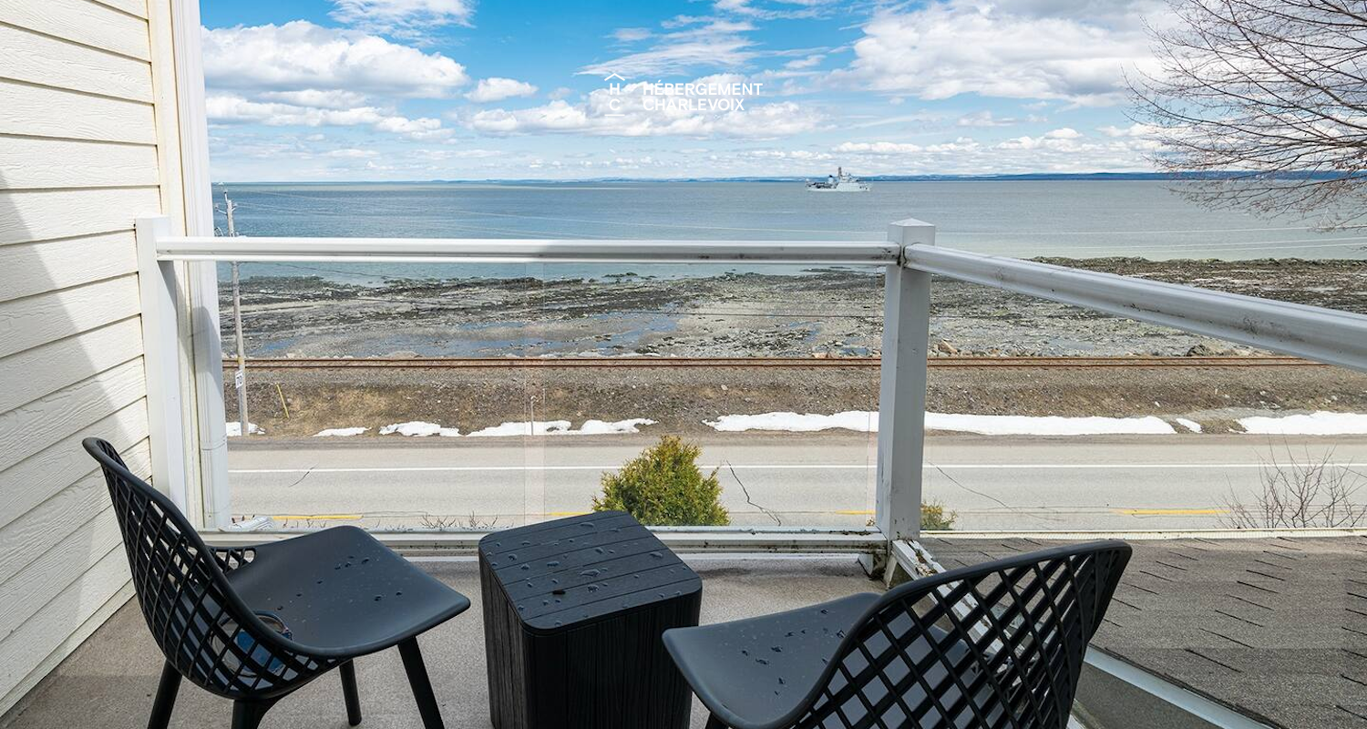 BRI-314 - Vue à couper le souffle sur le fleuve St-Laurent !